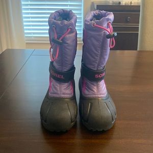 Sorel Flurry boots size 13. Excellent condition!